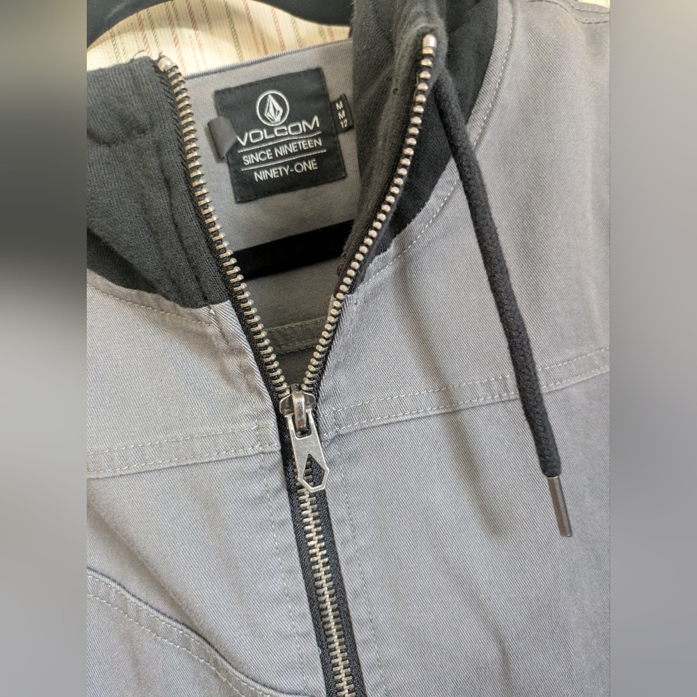 Volcom coat - Picture 3 of 4